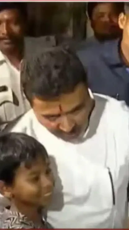 ‘ফোনে হাত দিবি না’, খুদেকে 'বকুনি' দিলেন মুখ্যমন্ত্রী, রাখলেন আবদারও