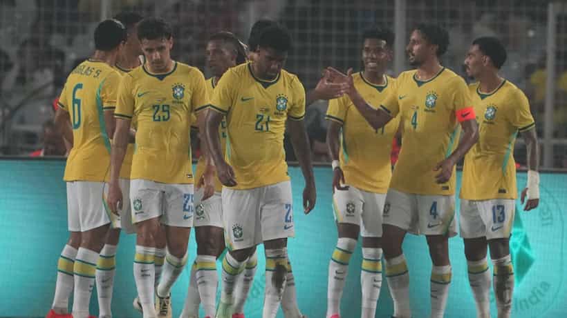 India vs Brazil Score: কলকাতায় সাম্বা ম্যাজিক, ৪ গোলে হারলেও মন কাড়ল ভারতীয় দল!