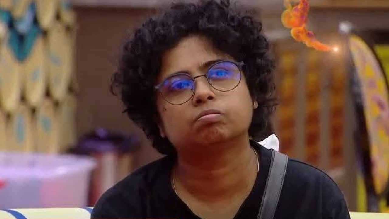 Bigg Boss Bangla: কান্নার রোল বিগ বসের ঘরে, আচমকা বিদায় নিচ্ছেন ঝিলম?