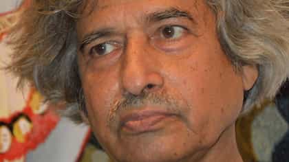 প্রয়াত শিল্পী যোগেন চৌধুরী