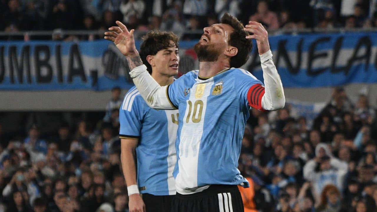 Lionel Messi Last Match: বিদায় আর্জেন্টিনা! শেষ ম্যাচে গোল করেই নীল-সাদা জার্সিকে বিদায় জানালেন মেসি