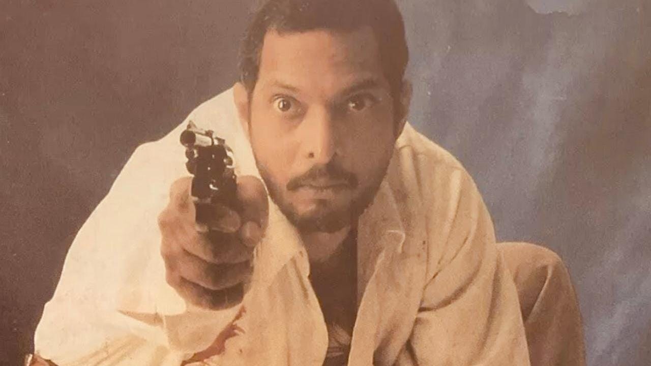 এরপর ১৯৯৭ সালের 'যশবন্ত' সিনেমায় তাঁর বলা সেই অমর সংলাপ তো রীতিমতো ইতিহাস তৈরি করেছিল। তাঁর সেই তীব্র হুঙ্কার ছিল, "এক মচ্ছর সালা আদমি কো হিজড়া বানা দেতা হ্যায়!" সমাজের দুর্নীতি এবং সাধারণ মানুষের হাড়হিম করা অসহায়তা বোঝাতে আজও এই লাইনটির চেয়ে বড় কোনও উদাহরণ নেই।