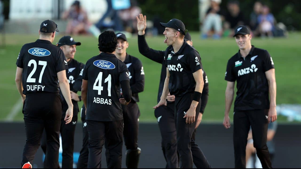 New Zealand Cricket: ভারতের বিরুদ্ধে ওডিআই সিরিজের দল ঘোষণা নিউজিল্যান্ডের, ফিরলেন রাচিন-ফার্গুসন