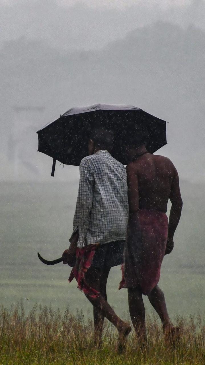 বর্ষা গেলেও ফের জলমগ্ন হওয়ার ভয় রাজ্যে!