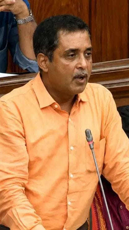 আরশোলারা অন্য রাজ্যের প্রশ্ন ফাঁস নিয়ে কিছু বলছে না কেন?: সজল