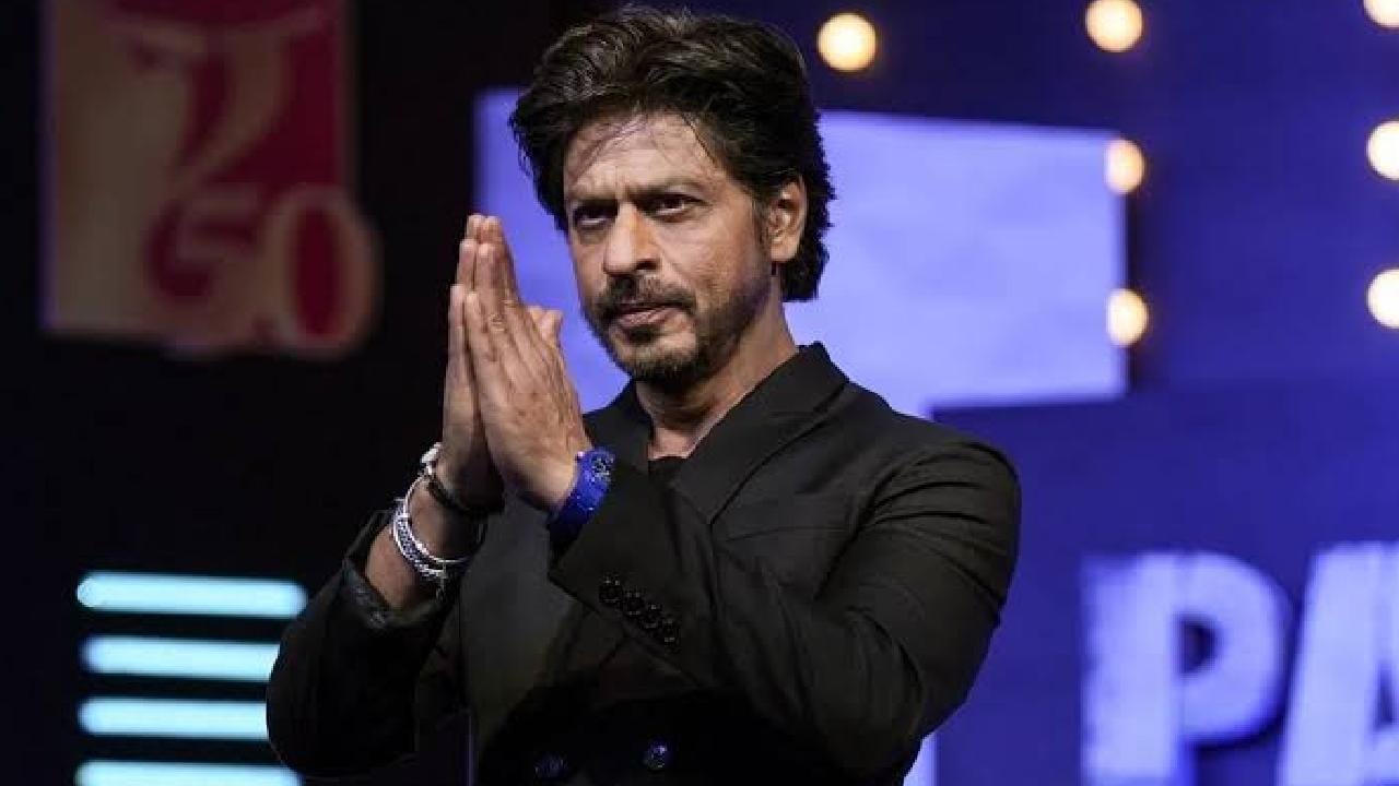 Shah Rukh Khan: ৬১ তম জন্মদিনে ভক্তদের সঙ্গে দেখা করবেন না শাহরুখ! কারণ কী?