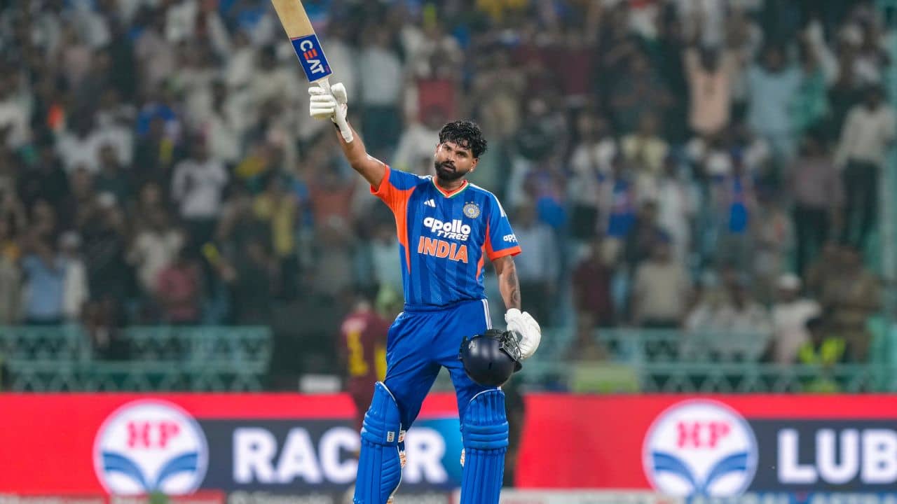 IND vs WI 1st T20: ফুটবলের হারের দিনে জয়ী ক্রিকেট, শ্রেয়সের সেঞ্চুরিতে ওয়েস্ট ইন্ডিজ বধ ভারতের