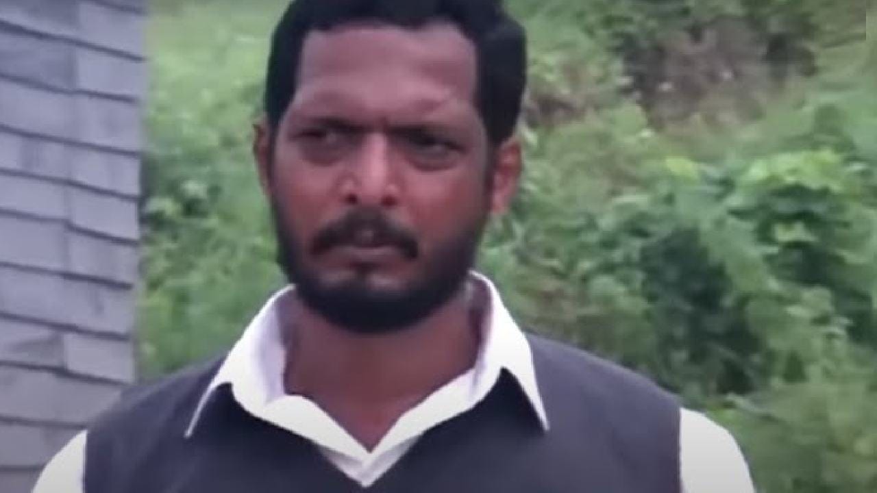 নানার কথা উঠবে আর 'তিরঙ্গা' সিনেমার কথা মনে পড়বে না, তা কি কখনও হয়! রাজকুমারের মতো ব্যক্তিত্বের সামনে দাঁড়িয়ে নিজের চেনা মেজাজে তিনি বলেছিলেন, "মেরা ভি এক উসুল হ্যায় বাঘলে, পহেলে মুলাকাত, ফির বাত, অউর ফির লাত।" ওই একই সিনেমায় দুর্নীতিগ্রস্ত সিস্টেমের বিরুদ্ধে তাঁর বলা, "সচ্চে পুলিশ কি ইয়া তো মউত হোতি হ্যায়... ইয়া তো সাসপেন্ড কিয়া জাতা হ্যায়" আজও জনপ্রিয়।